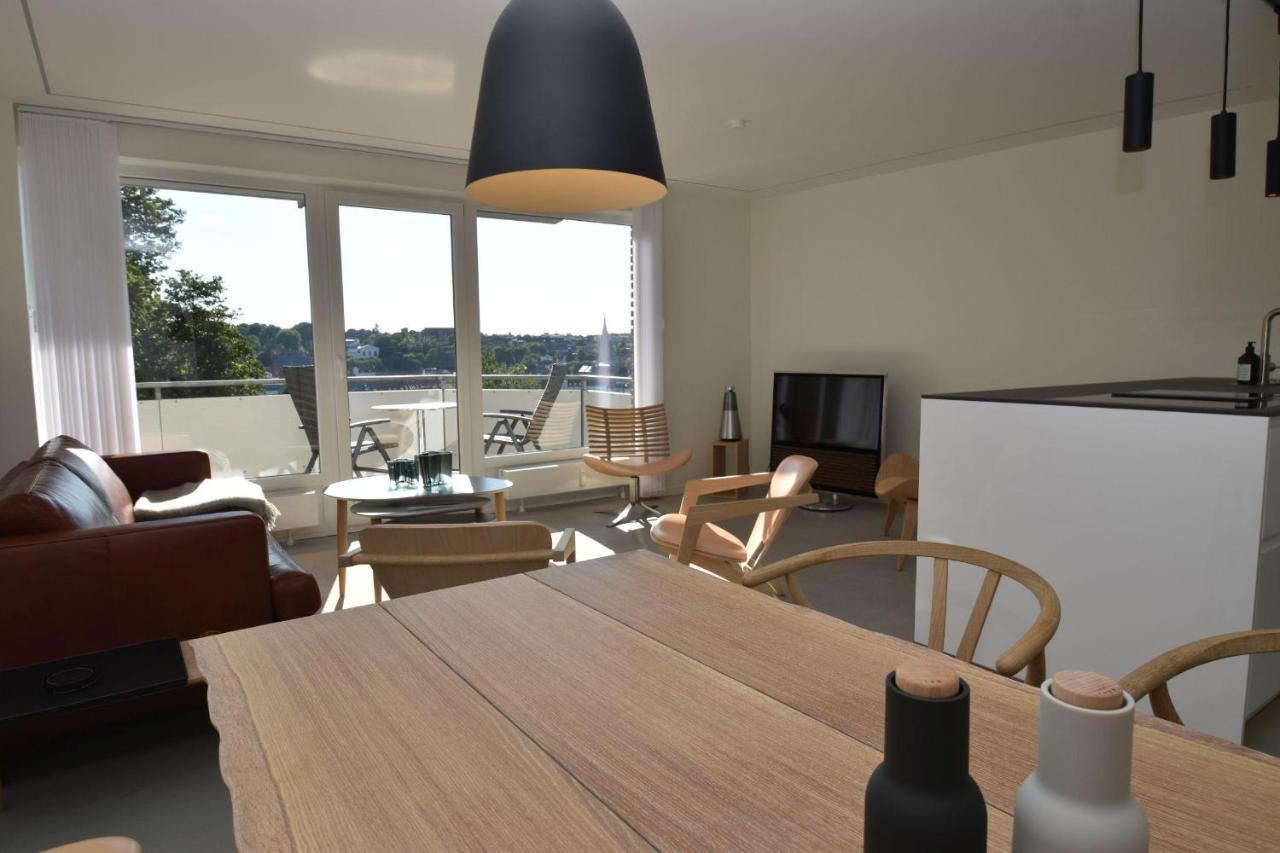 Fewo1846 - Foerdeview - Luxurioese Wohnung Mit 2 Schlafzimmern Und Balkon Mit Hafenblick Flensburg Bagian luar foto